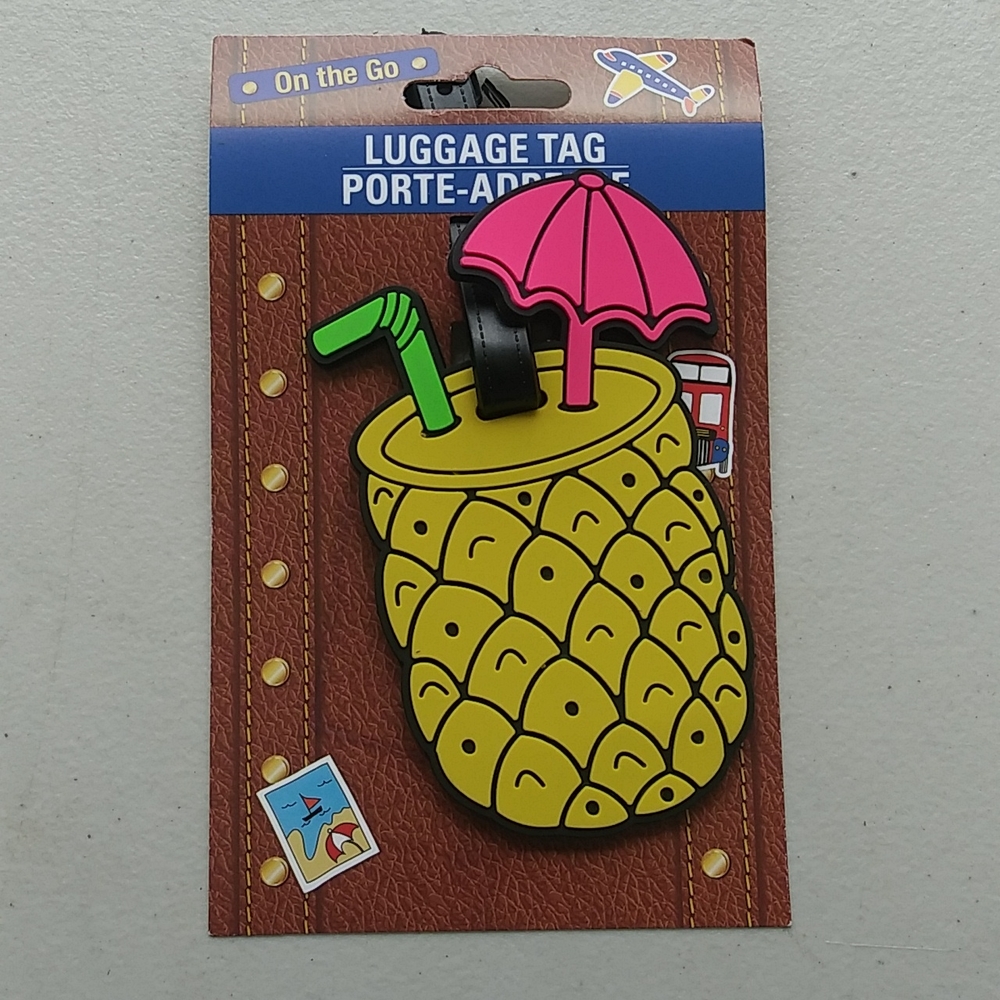 Bundle with this-Have fun traveling with this Pineapple Design Luggage T…